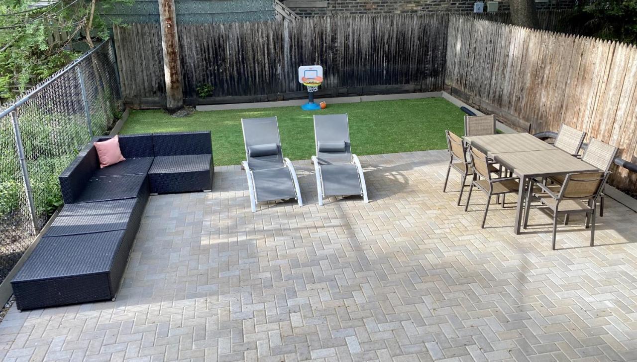 Lincoln Park Apartment With Backyard! ชิคาโก ภายนอก รูปภาพ
